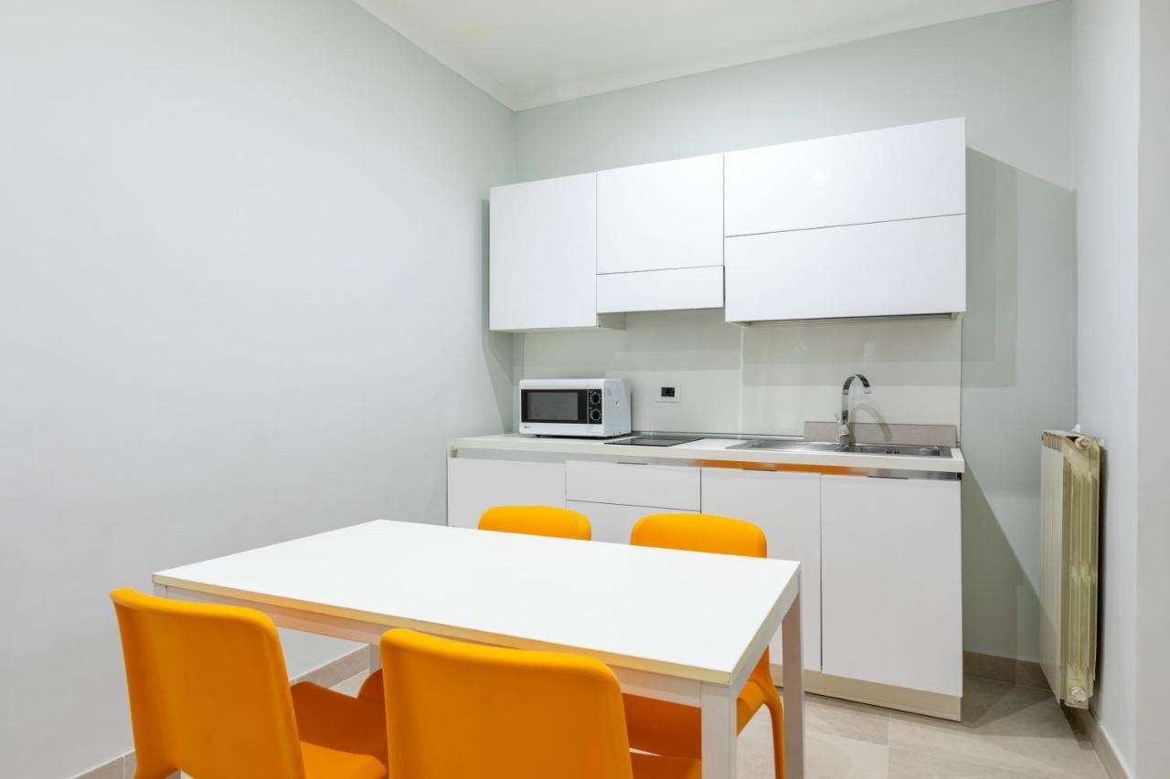 Deza Casa Vacanze Nazionale Joy Рим Экстерьер фото